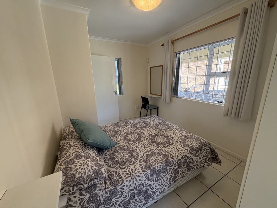 4 Bedroom Property for Sale in Pearl Bay Western Cape